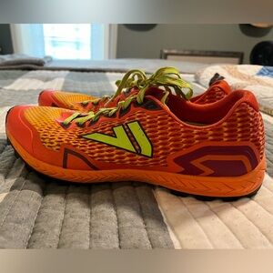 VJ SPARK Men’s Running Shoes size 13 $160 Orange